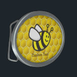 Cartoon de Honeybee<br><div class="desc">Cartoon voador de abelha sorridente sobre fundo de colmeia de abelha sem costura.</div>