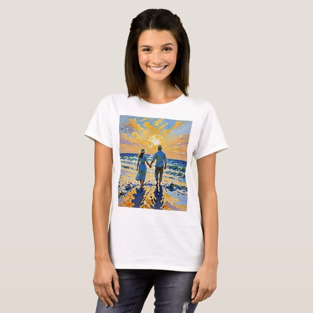 Casal apaixonado na praia - T-Shirt (Frente Completa)