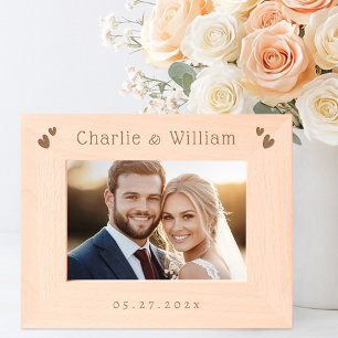 Casal de corações bonitos data de casamento