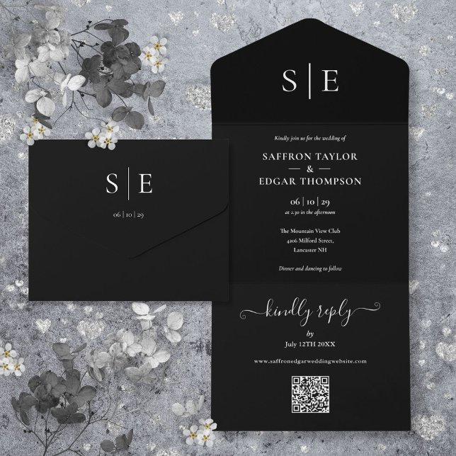 Casamento com QR Code Monograma Preto e Branco (Black And White Monogram QR Code Wedding All In One Invitation)