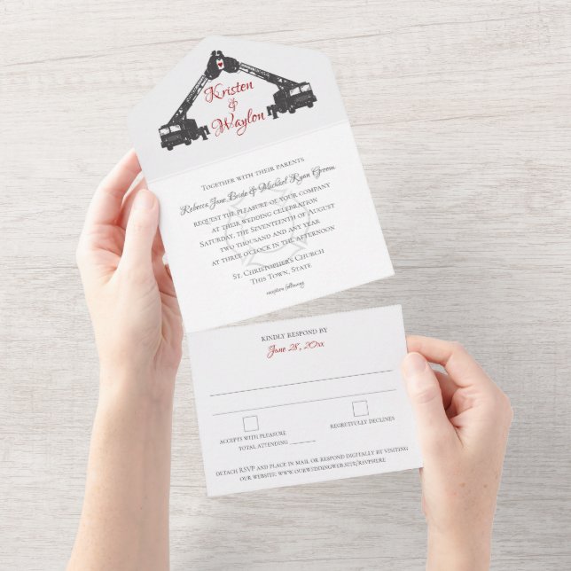 Casamento De Combatente De Fogo Em Um Convite (Aba destacável)
