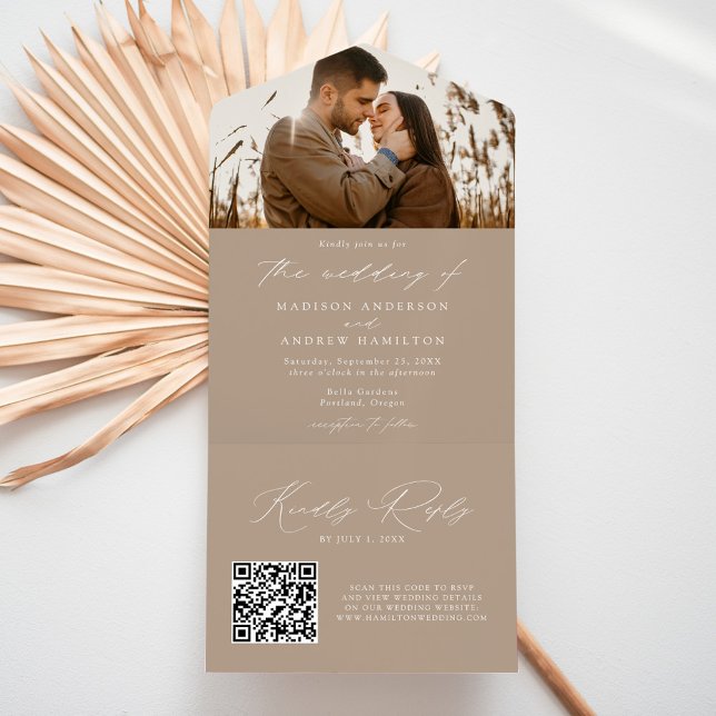 Casamento de Foto Bege Elegante Moderno (Criador carregado)