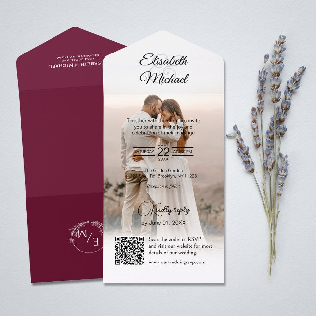 Casamento de Foto do Código QR Elegante Burgundy (All-in-one wedding invitation with QR code to RSVP - Simplify and save time for you and your guests.)