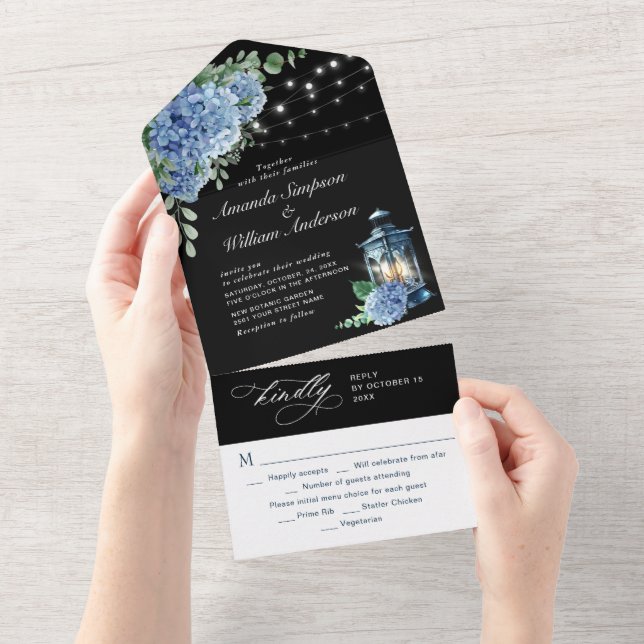 Casamento de fundo preto com Hydrangea azul (Aba destacável)