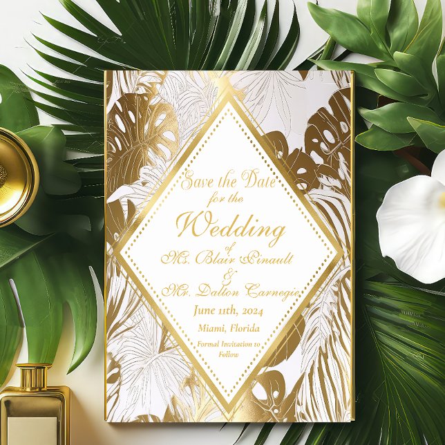 Casamento Dourado Elegante Monstera Salve O Cartão (Stunning Save The Date Enclosure Card)