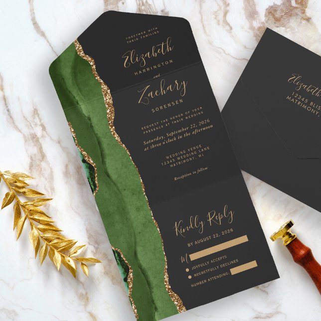 Casamento Moderno Escuro com Ágata Dourada em Verd (An elegant choice for a green and gold themed wedding.)