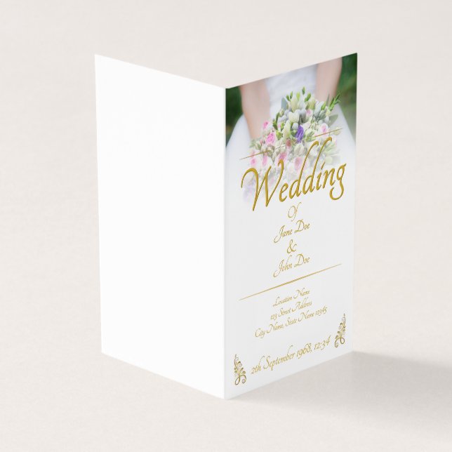 Casamento - noiva com buquê de casamento colorido (Exterior)