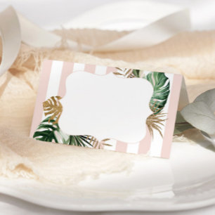 Casamento quic de praia com listras tropicais rosa