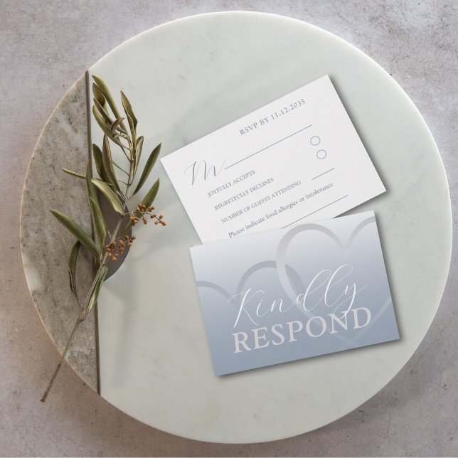 Casamento RSVP de Coração Azul e Branco Moderno (Criador carregado)