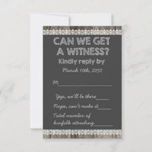 Casamento Russo de Chalkboard do Barn Wood RSVP