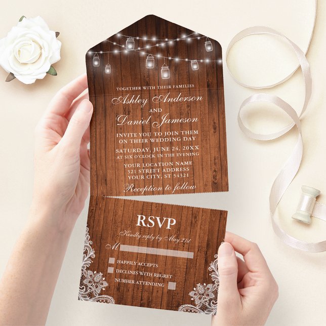 Casamento Rústico De Luzes De Madeira Lança De Luz (All In One Wedding Invitation with tear off RSVP Card)