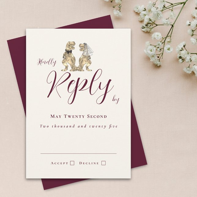 Casamento Temático de Dinossauros Resposta Borgonh (Dinosaur theme wedding invitation burgundy and cream RSVP card T-Rex broide and groom elegant script)