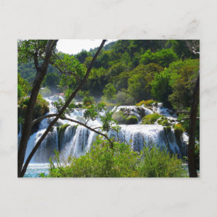 Cascata no Parque Nacional de Krka - cartão postal
