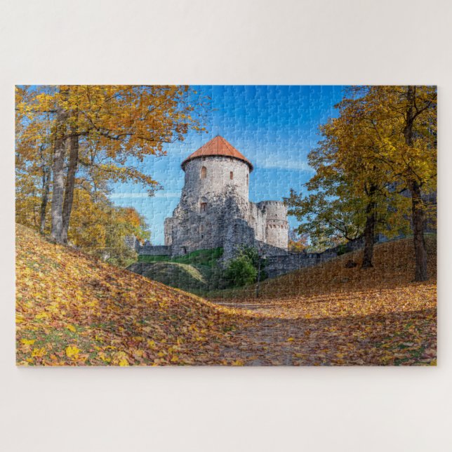 Castelo medieval rodeado por quebra-cabeça de flor (Horizontal)