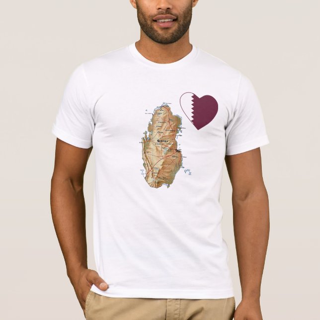 Catar Flag Heart and Map T-Shirt (Frente)
