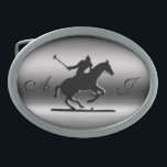 Cavaleiro preto do polo do monograma no aço-olhar<br><div class="desc">Ostenta a série: Um grande design se você ama o polo! O polo é o esporte dos reis e esta fivela de cinto serirá, demasiado! Caracteriza um pônei de polo de galope preto do gravar-olhar com cavaleiro aproximadamente para golpear a bola com o malho. Em um metal-efeito escovado, mude as...</div>