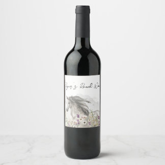 Cavalo com rótulo de vinho das flores