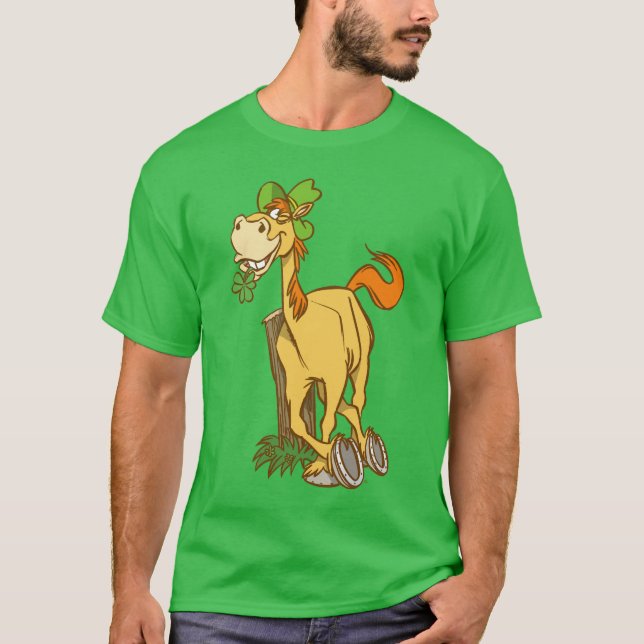 Cavalo de Cartoon Sortudo em T-shirt de Dia de São (Frente)