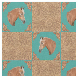 Cavalo do Palomino com tecido ocidental do