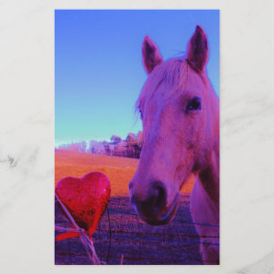 Cavalo Marrom e Coração Vermelho