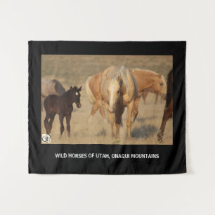 CAVALOS SELVAGENS da tapeçaria MONTANHAS de UTÁ,