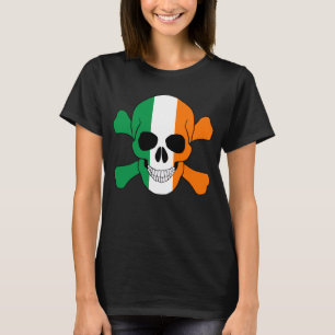 Caveira De Bandeira Da Irlanda E Camisas De Cruzei
