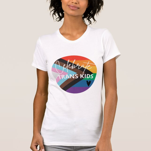 Celebrar Transkids Camisa feminina (Frente)
