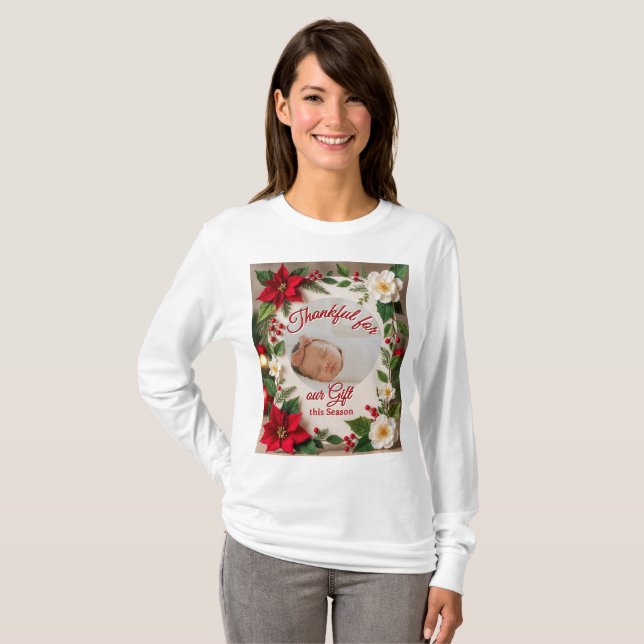 'Celebrating the Magic of Childhood' T-Shirt (Frente Completa)