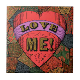 Cerâmica Amor Me - Azulejo Cerâmico de Coração com Tatuagem