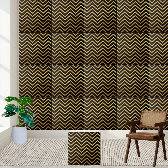 Cerâmica Azulejo de padrão Chevron preto e Dourado (Black and Gold Chevron Pattern Tile)