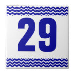 Cerâmica Azulejo do número de ondas do art deco<br><div class="desc">Azulejo do número do art deco - azul no branco com uma beira da onda ou da água. Miami</div>