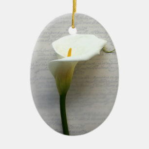 Cerâmica lírio de calla no ornamento velho do oval da