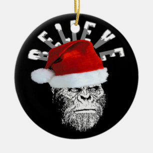 Cerâmica O papai noel de Sasquatch acredita o ornamento da