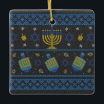 Cerâmica ornamento cerâmico de Hanukkah<br><div class="desc">Feliz Hanukkah Judaism Hebraico Judeus hanukkah,  judeu,  jedesejo,  natal,  chanukah,  feriado,  engraçado,  jew,  feliz hanukkah,  menorah,  sonho,  chanukkah,  israel,  hebrew,  estrela de david,  inverno,  hannukah,  feriados,  judaísmo,  bandeira americana,  aniversário,  kwanzaa xii,  mas,  filme,  fofo,  mulheres,  bonitas,  festivas,  natal judeu,  humorístico,  feliz</div>