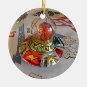 Cerâmica ornamento de vidro do astronauta no vintage de