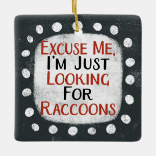 Cerâmica Procurando Ornamento De Raccoons