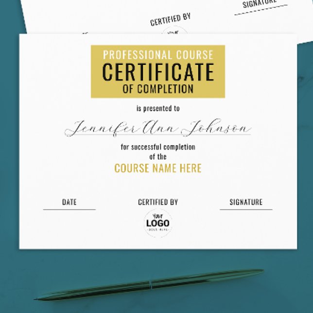 Certificado De Conclusão Branco Dourado Amarelo Si (Criador carregado)