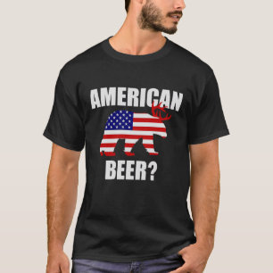 Cerveja americana?  T-shirt dos cervos do urso da