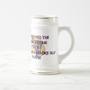 Cerveja Dave a cara do karaoke "eu sobrevivi" à caneca de