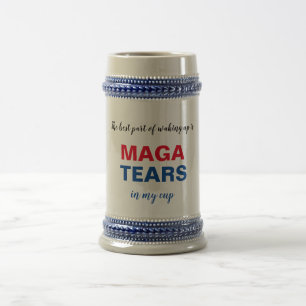 Cerveja MAGA rasga caneca eleitoral de Biden Trump em 2020