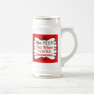Cerveja Vê-o quando você está bebendo a caneca de cerve