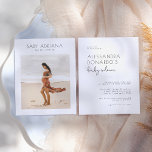 Chá de fraldas de Fotografia de Gravidez Elegante<br><div class="desc">Um convite para chás de fraldas simples e elegante com uma das suas fotografias de gravidez favoritas! A frente deste cartão apresenta o nome do bebê e a data de vencimento nas capitais sans-serif modernas acima da foto de sua escolha. Cartões revertem para os detalhes do evento na tipografia minimalista...</div>