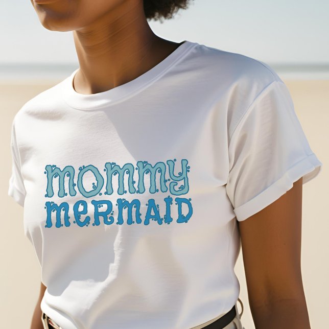 Chá de fraldas de praia da mamãe T-Shirt (Mommy to a mermaid? Here's your T-shirt! Perfect for a Beach Baby Shower)