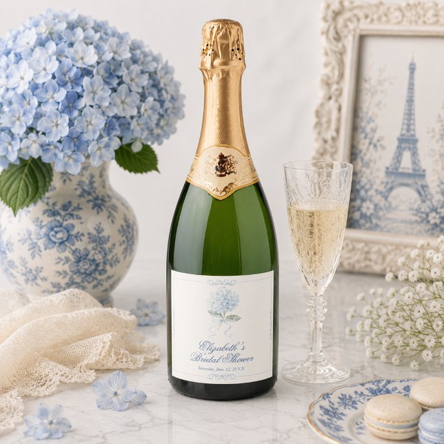 Chá de Noiva Elegante de Hortênsia Azul (Elegant Blue Hydrangea Bridal Shower Sparkling Wine Label)