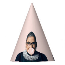 Ruth Bader Ginsburg soprando a pastilha elástica r