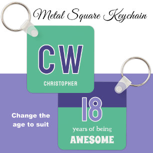 Chaveiro 18. º aniversário, iniciais verde roxo