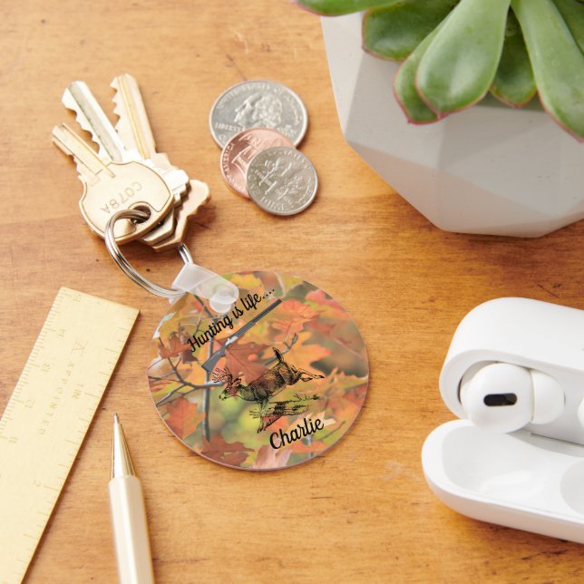 Chaveiro A caça é o Buck e a espingarda personalizados da v (Mesa)