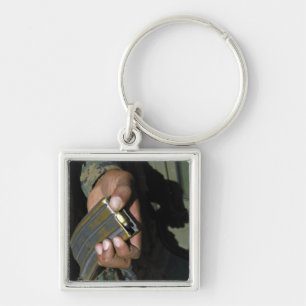 Chaveiro A Marine carrega munições de vazio