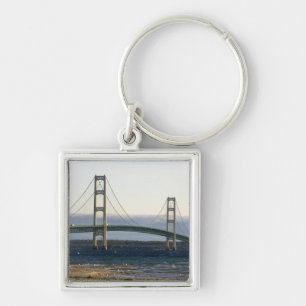 Chaveiro A Ponte Mackinac atravessando os Estreitos de 4