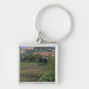 Chaveiro A vila de San Gimignano fica nas colinas ondulante